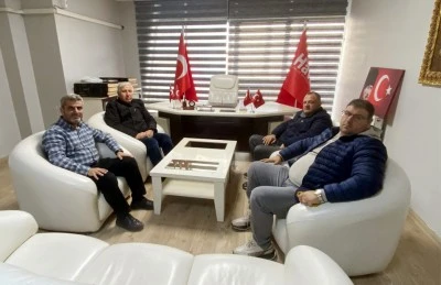 Kilis Vakfı&rsquo;ndan, Gazeteciler ve Medyacılar Cemiyeti Başkanı &Ouml;zkaya&rsquo;ya nezaket ziyareti