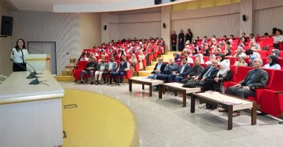 KİY&Uuml;&rsquo;de &ldquo;T&uuml;rkiye-&Uuml;rd&uuml;n İlişkileri&rdquo; konferansı ger&ccedil;ekleştirildi