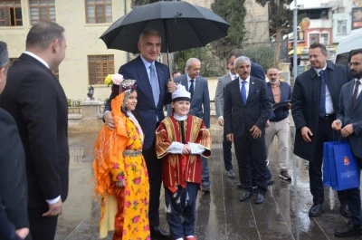 K&uuml;lt&uuml;r ve Turizm Bakanı Mehmet Nuri Ersoy Kilis&rsquo;te