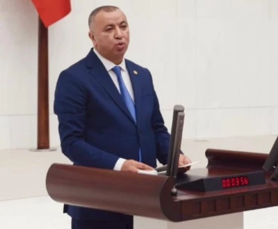 Lokanta esnafı vergi y&uuml;k&uuml; altında: Milletvekili Demir konuyu Meclis&rsquo;e taşıdı 