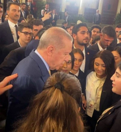 Medine Mine Bayramoğlu&rsquo;ndan gururlandıran temsil