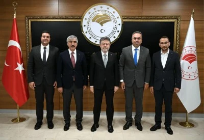 Milletvekili Dal, Bakan Yumaklı'yı zeytin festivaline davet etti