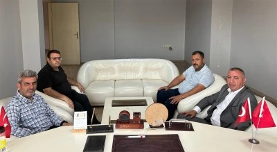 Milletvekili Demir, Umre ziyareti sonrası Uncuoğlu'na hayırlı olsun dedi 