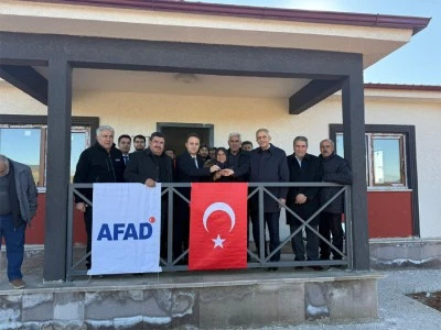 Musabeyli&rsquo;de deprem sonrası yapılan konutlar hak sahiplerine verildi