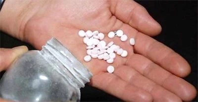 Oylum Mahallesi&rsquo;nde uyuşturucu operasyonu: 2 şahsa işlem