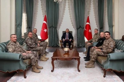 &Ouml;zel Harekat Başkanı Hayal, Kilis Valisi Şahin&rsquo;i ziyaret etti