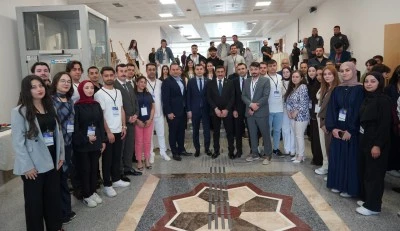 Rekt&ouml;r Akman, &ldquo;Fikir Sahnesi: Dijital Zihinler 2.0&rdquo; etkinliğini ziyaret etti