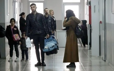 Suriyelilerin g&ouml;n&uuml;ll&uuml; geri d&ouml;n&uuml;ş&uuml; bayram &ouml;ncesi de s&uuml;rd&uuml;