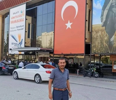 Tosyalı&rsquo;dan T&uuml;rk Bayrağına yapılan saldırıya sert tepki