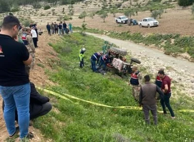Trakt&ouml;r kazası can aldı