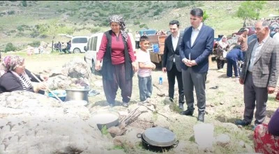 Vali Kalaylı&rsquo;dan Bağarası K&ouml;y&uuml;&rsquo;nde hem inceleme hem vatandaş buluşması