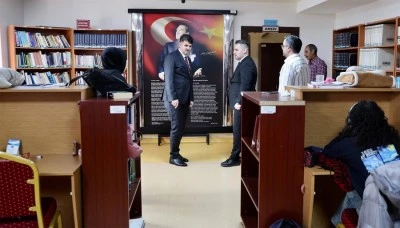 Vali Kalaylı&rsquo;dan İl Halk K&uuml;t&uuml;phanesine ziyaret