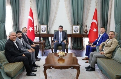 Vali Kalaylı, DEVA Partisi heyetini kabul etti