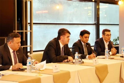 Vali Kalaylı, Suriyeli kanaat &ouml;nderleri ve STK temsilcileriyle bir araya geldi