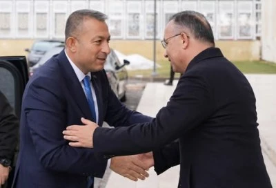Vali Şahin&rsquo;den Gaziantep Valisi &Ccedil;eber&rsquo;e veda Ziyareti