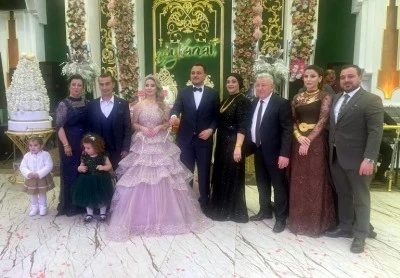 Veysi ve Cansu muhteşem bir nişan ile evliliğe ilk adımı attı